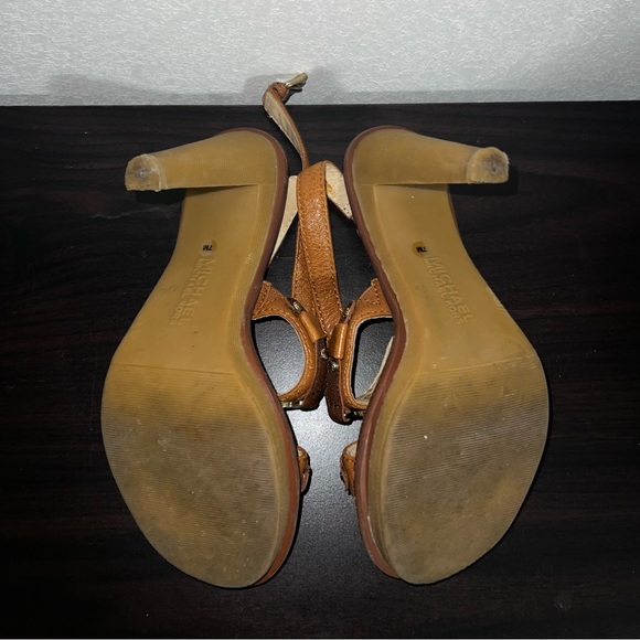 Michael Kors Leather Heels - Picture 5 of 5